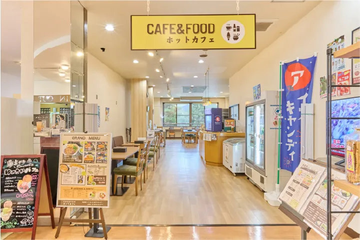 カフェ