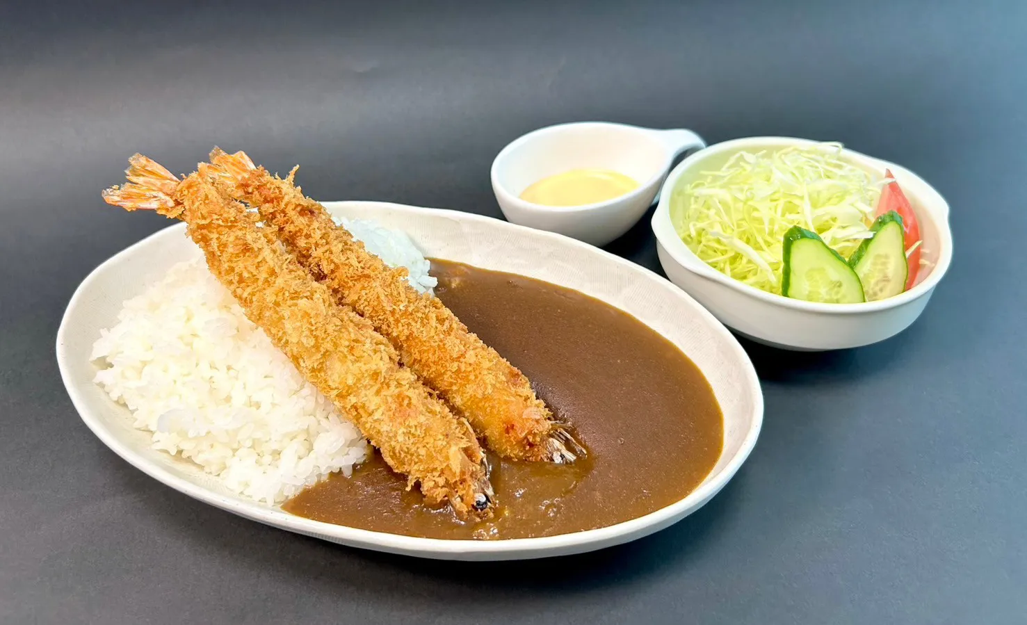 大きなエビフライカレー