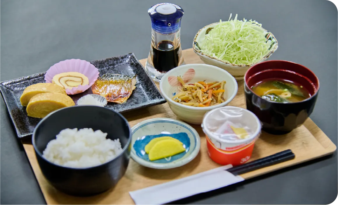 朝食